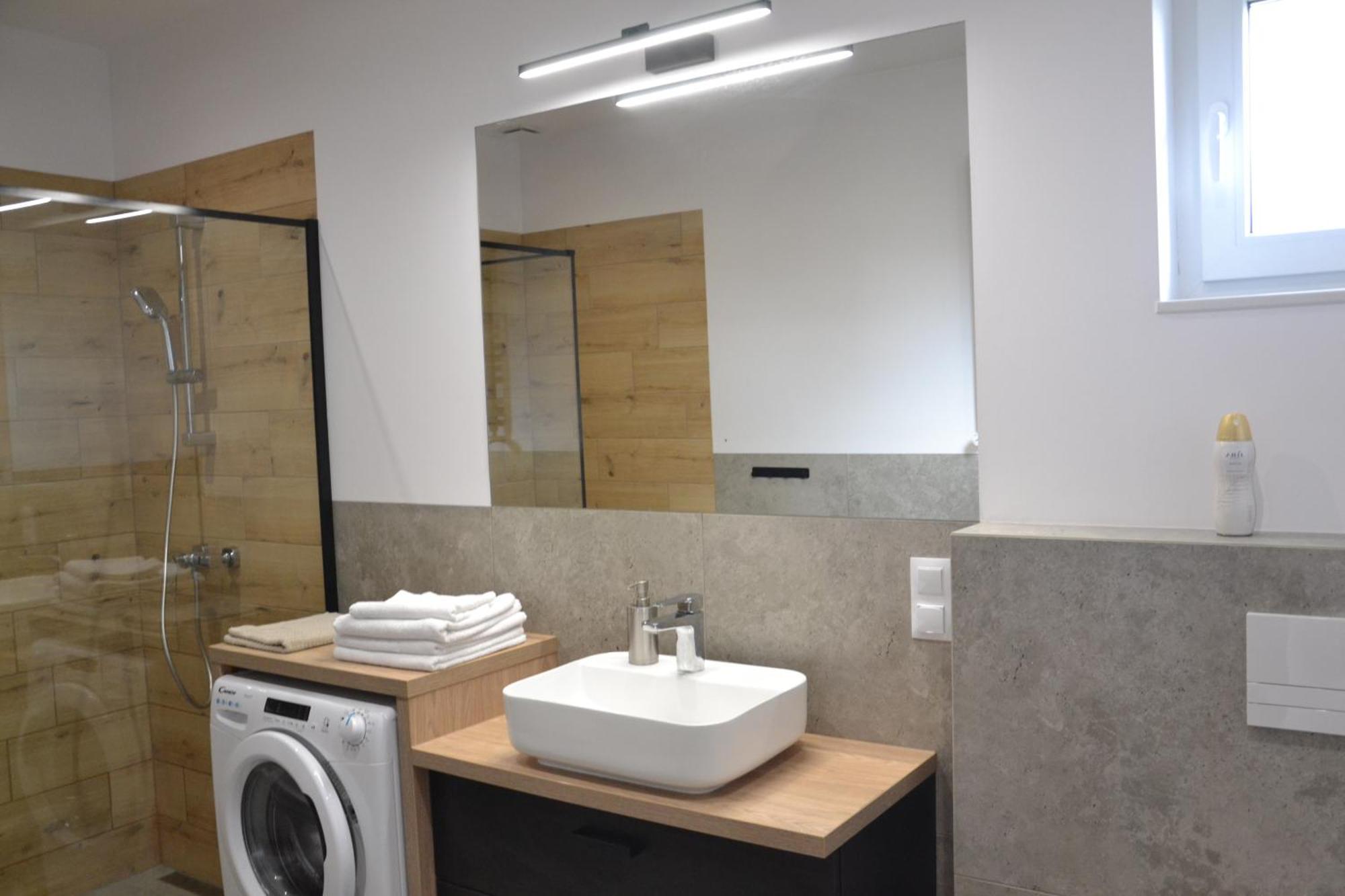 Oświęcim Apartamenty Na Ceglanej מראה חיצוני תמונה